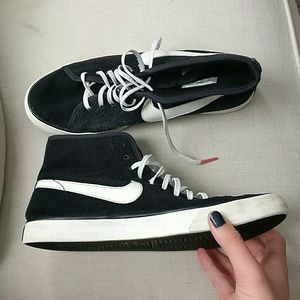 Black Nike Hightops